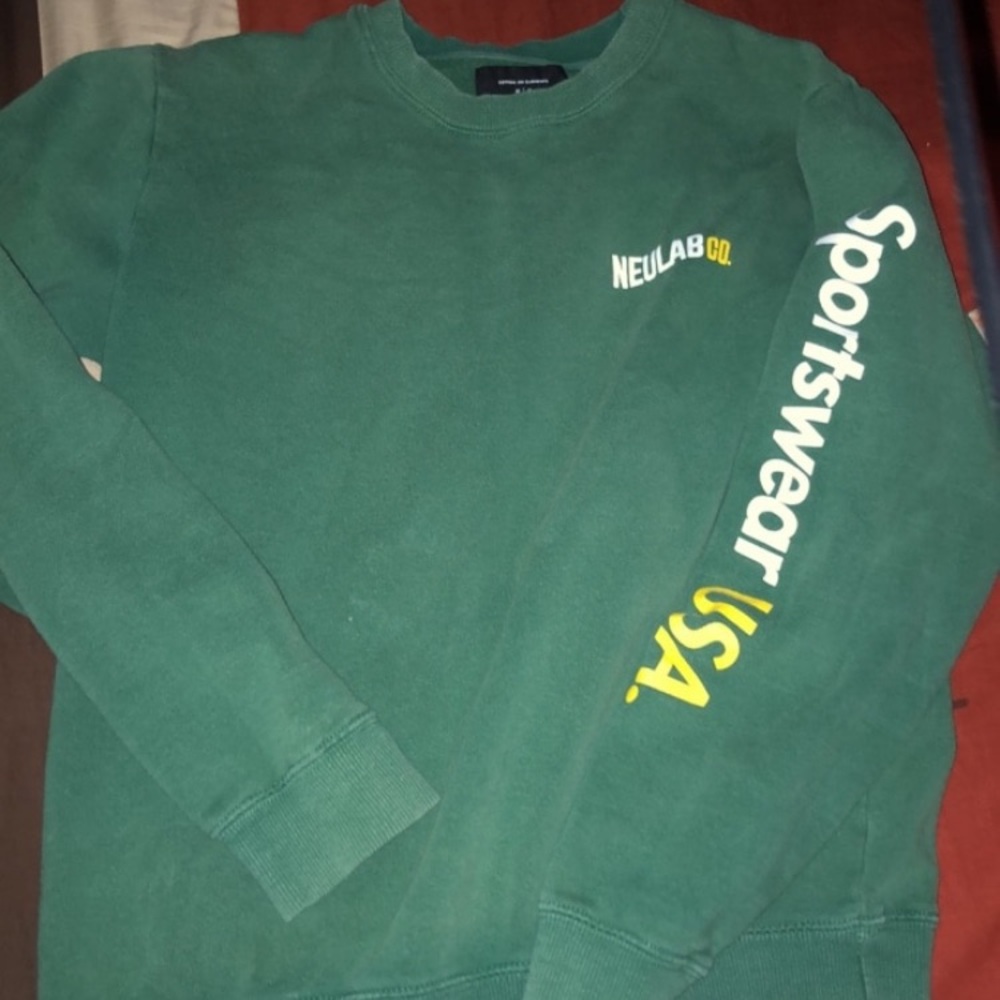 Long sleeve